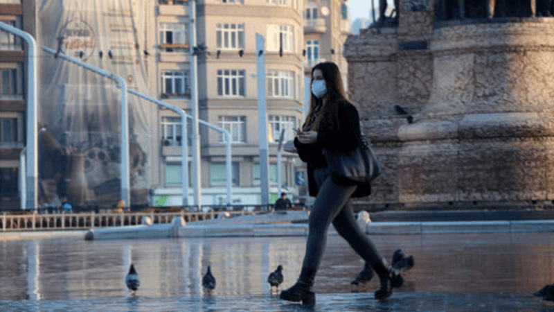 Sağlık Bakanı Koca, illere göre haftalık Covid-19 vaka sayısını açıkladı 