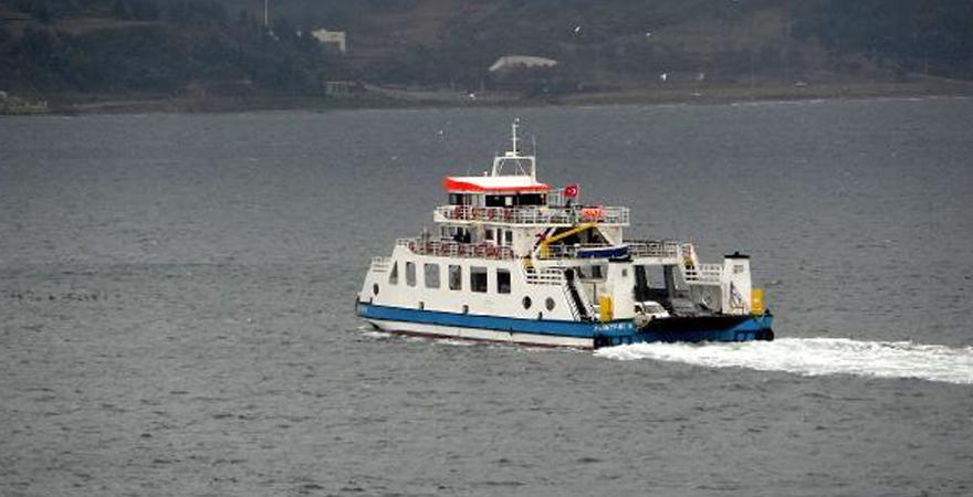 Gökçeada’ya tüm feribot seferleri iptal edildi