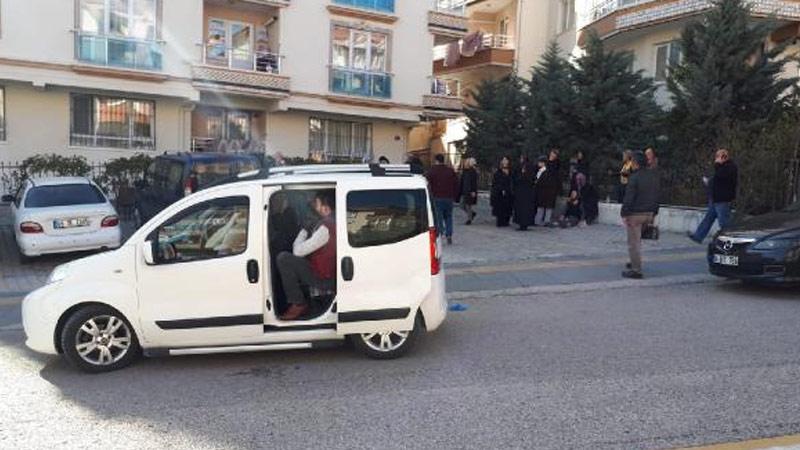 19 yaşındaki oğlunu döverek öldürdü!