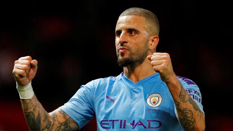 Kyle Walker önce seks partisi düzenledi, sonra 'evde kal' dedi