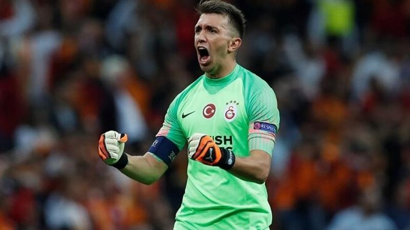 Muslera: Fatih Terim'in yardımcısı olmak beni gururlandırır