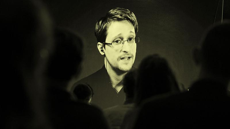 Edward Snowden, Rusya'dan oturma izninin uzatılmasını talep etti; vatandaşlık alması gündemde değil