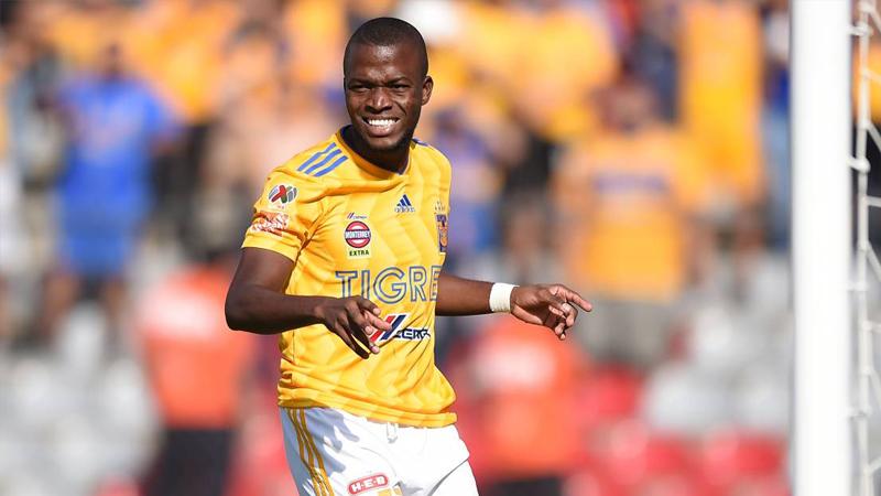 Enner Valencia resmen Fenerbahçe'de