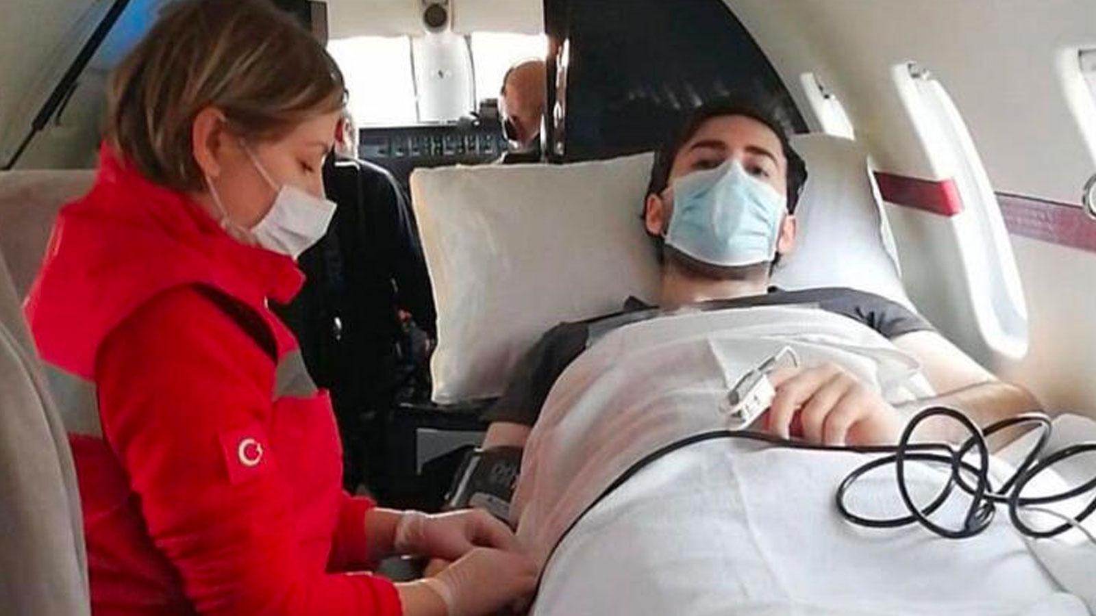 Rusya'daki akciğer hastası öğrenci ambulans uçakla Türkiye'ye getirildi