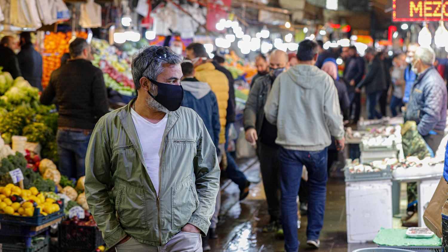 Türkiye, Koronavirüs salgınında nüfusa oranla ve mutlak rakamlarla dünyada kaçıncı sırada?