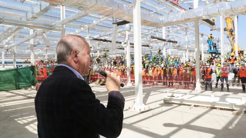 Cumhurbaşkanı Erdoğan İstanbul'da yapımı devam eden hastaneleri inceledi