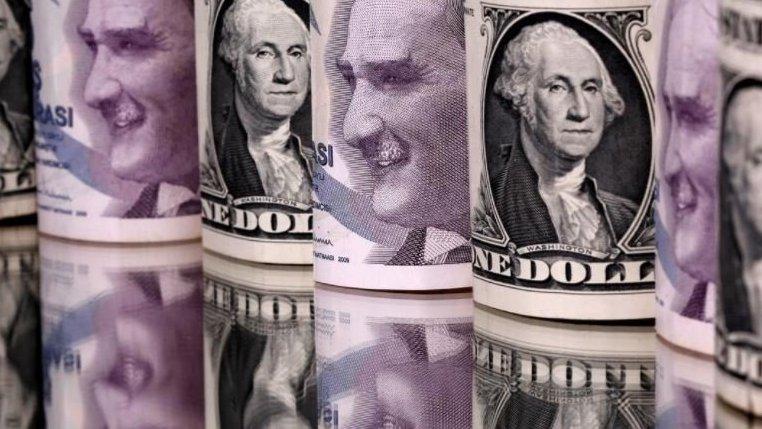 Dolarizasyon yine hızlandı: Döviz hesapları 200 milyar doların üzerinde