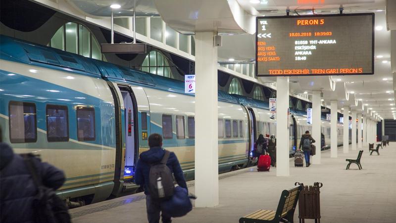 Yüksek Hızlı Tren'de ilk sefer tarihi belli oldu!