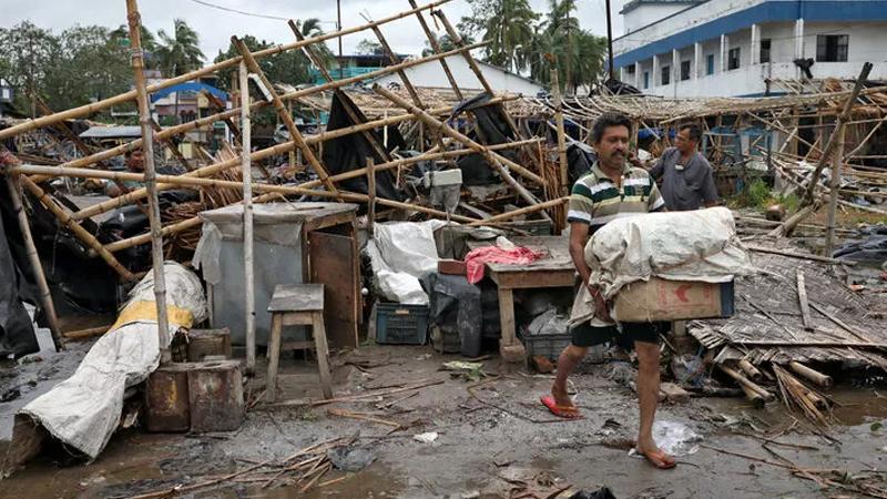 Hindistan ve Bangladeş'i vuran Amphan Kasırgası'nda ölü sayısı 84'e yükseldi