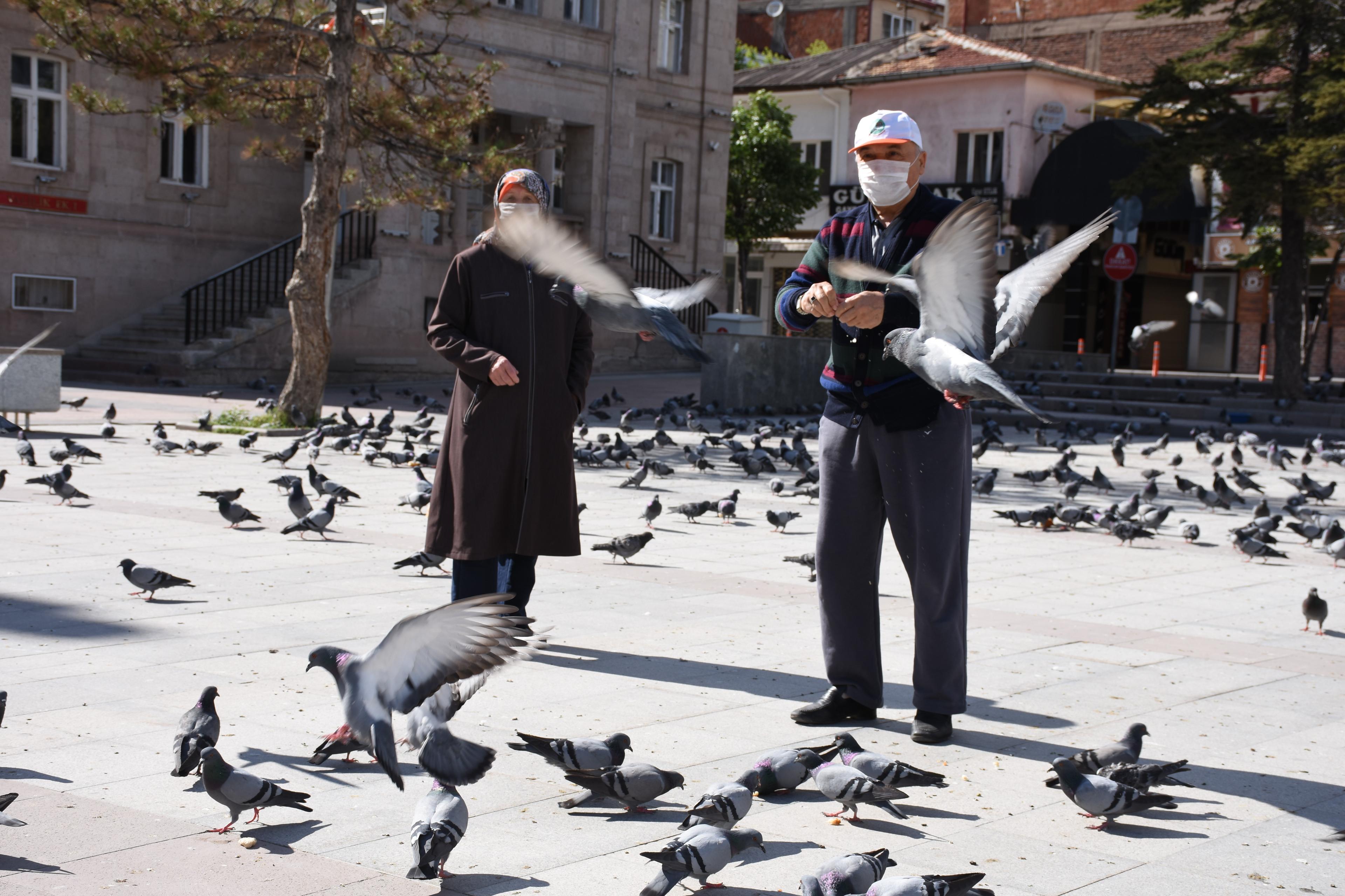 65 yaş üstüne çifte bayram