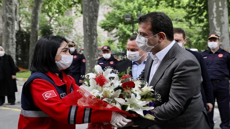 İmamoğlu: Sevgi ve güven ortamını tesis etmezsek başarılı olma şansımız yok