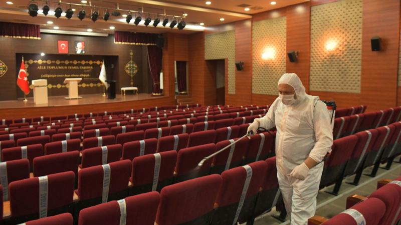 İstanbul'da bir ilçede nikah sonrası takı töreni ve tebrikleşme yasaklandı