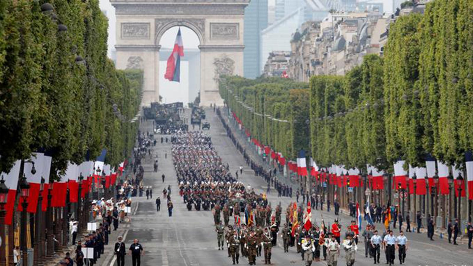 Paris'te 14 Temmuz Bastille Günü etkinlikleri Koronavirüs nedeniyle iptal edildi