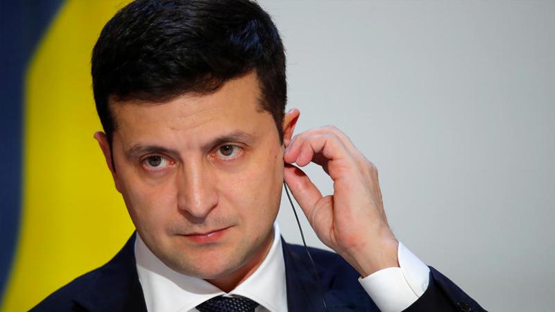 Koronavirüs'e yakalanan Ukrayna Devlet Başkanı Zelenskiy, hastaneye kaldırıldı