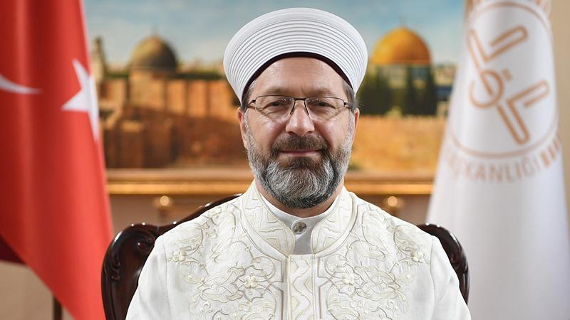 Diyanet İşleri Başkanı Erbaş: Maaşları faizsiz kurumlar aracılığıyla ödemeye başladık