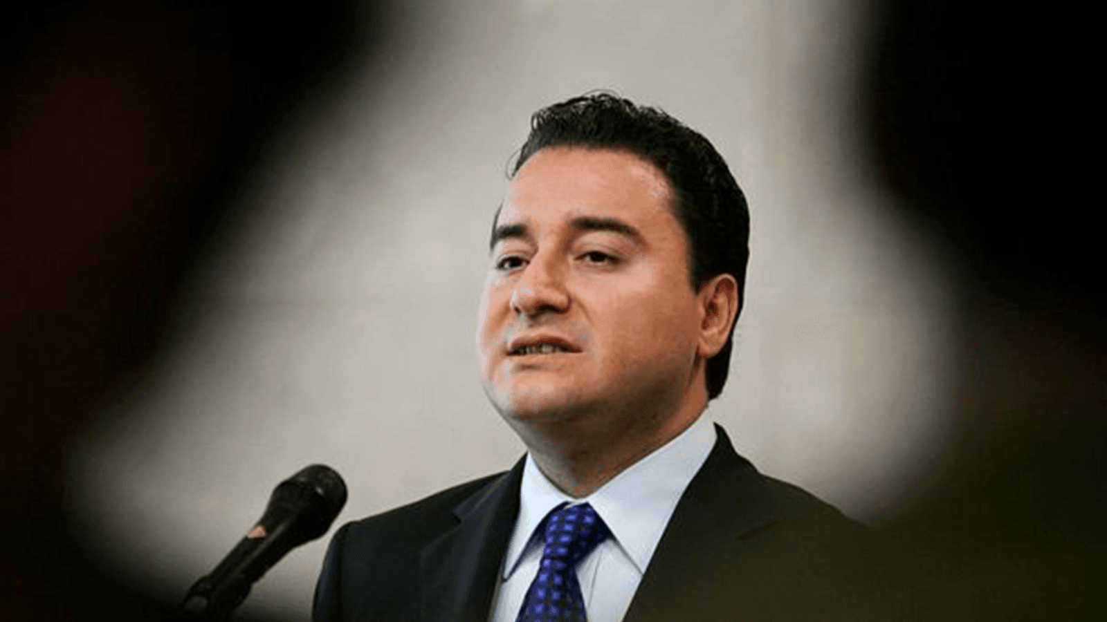 Ali Babacan'dan Ayasofya yorumu: Hükûmetin Türkiye'nin büyük sorunlarını örtmek için getirdiği olaylardan biri