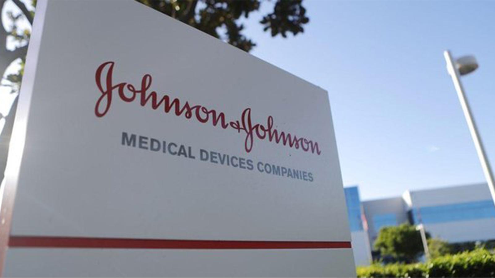 Johnson&Johnson ırkçılık tartışmalarının ardından cilt beyazlaştıran ürün satışını durduruyor 