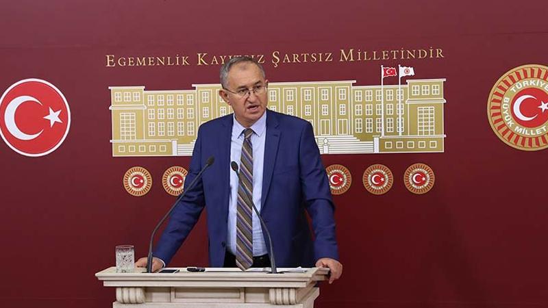 CHP'li Sertel'den kamu bankalarına reklam eleştirisi: Satılmayan gazetelere, izlenmeyen televizyonlara reklam verme nedeniniz nedir?