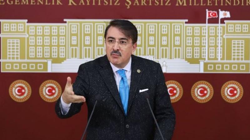 AKP'li Aydemir, Özdağ’ın 'Mansur Yavaş' açıklamasını değerlendirdi: Özdağ'ın partisi, Millet İttifakı'nda değil ama belli ki orayla ilintilendirilmek istenen bir yapı içerisinde