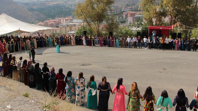 Hakkari'de 3 gün 3 gece süren düğünlere sınırlama getirildi