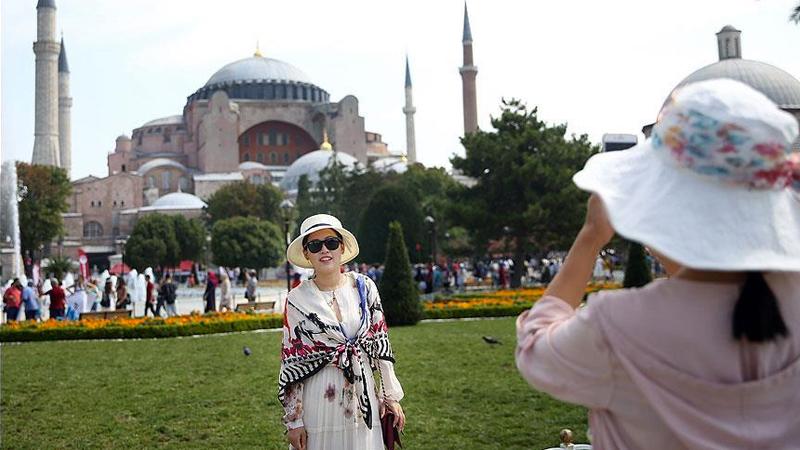 Mayıs ayında İstanbul'a gelen turist sayısı yüzde 99 azaldı