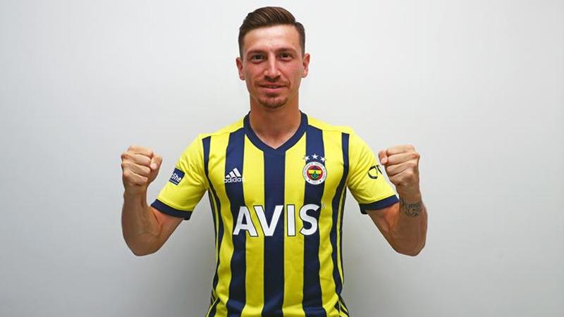 Mert Hakan Yandaş Fenerbahçe'de