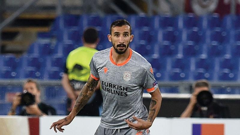 Mehmet Topal, Başakşehir'de kaldı