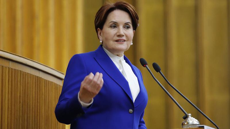 Sözcü yazarı Doğru: Dün sövdükleri Meral Akşener'e bugün övgü düzmeleri İyi Parti'yi dindar kesimin 'yükselen yıldızı' yaptı