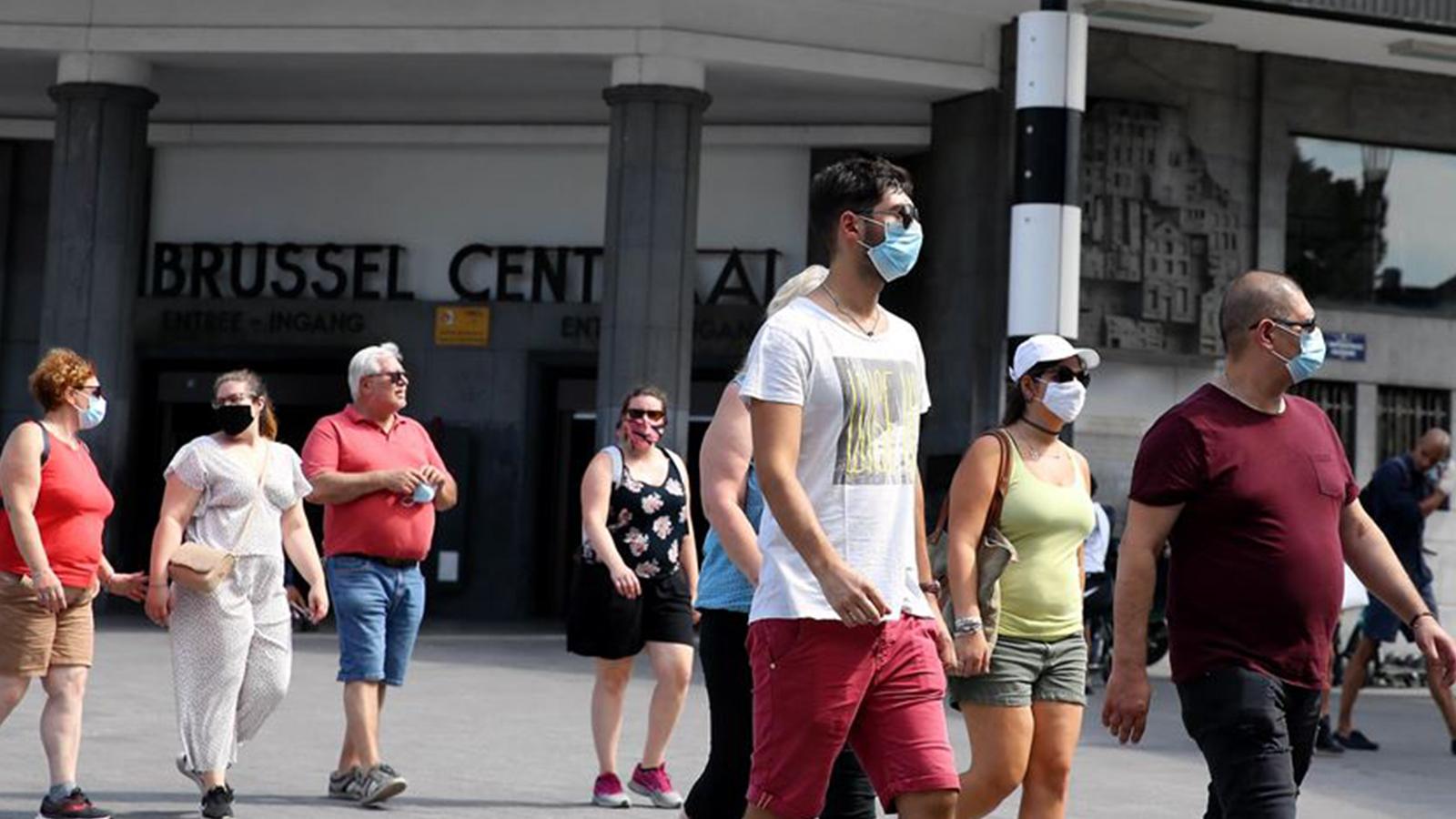 Vakalar arttı; Brüksel'de maske takmak zorunlu oldu