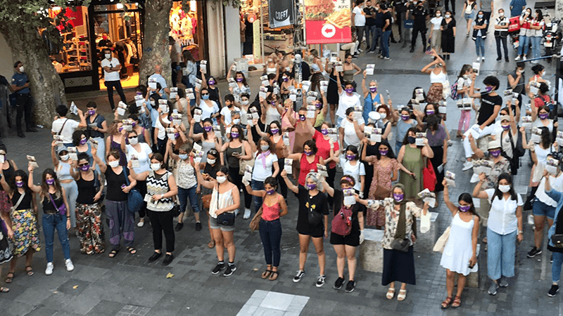 İstanbul Sözleşmesi eylemi: Haklarımız pazarlık konusu değildir