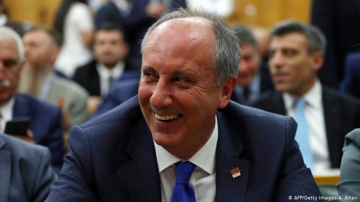 Muharrem İnce, "Görüş ve önerilerinizi bekliyoruz" dedi, mail adresi verdi