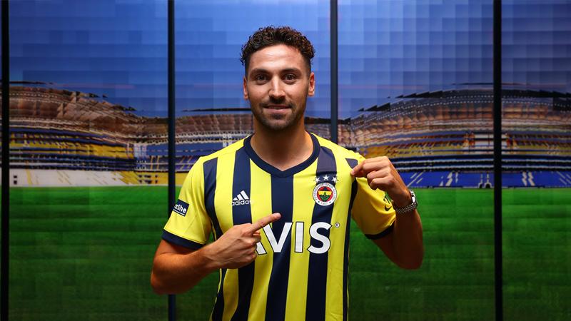 Fenerbahçe'nin yeni transferi Sinan Gümüş: Tek amacım çubuklu formayı başarıyla taşımak