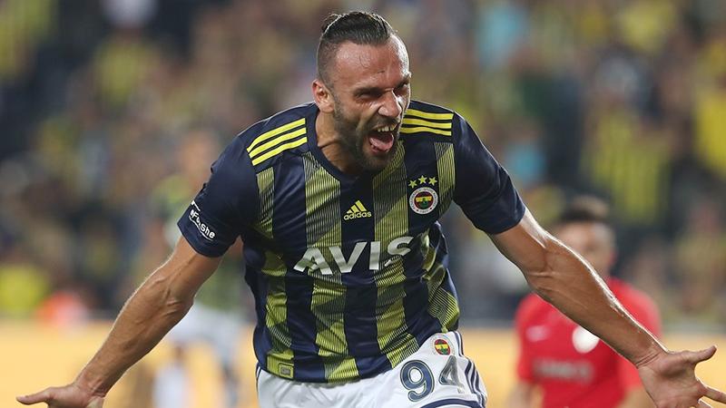 Fenerbahçe, "Vedat Muriqi, 18 milyon Euro'ya transfer oldu" haberlerini yalanladı