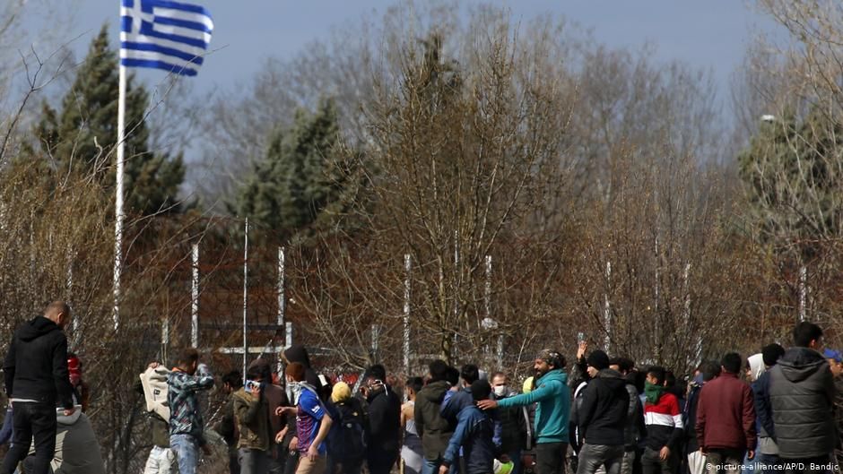 Yunanistan, Türkiye sınırındaki birliklerini artırdı