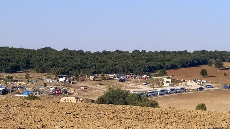 Meclis Başkanlığı, Kürt işçilere dair soruları 'kaba' ve 'yaralayıcı' bularak, iade etti