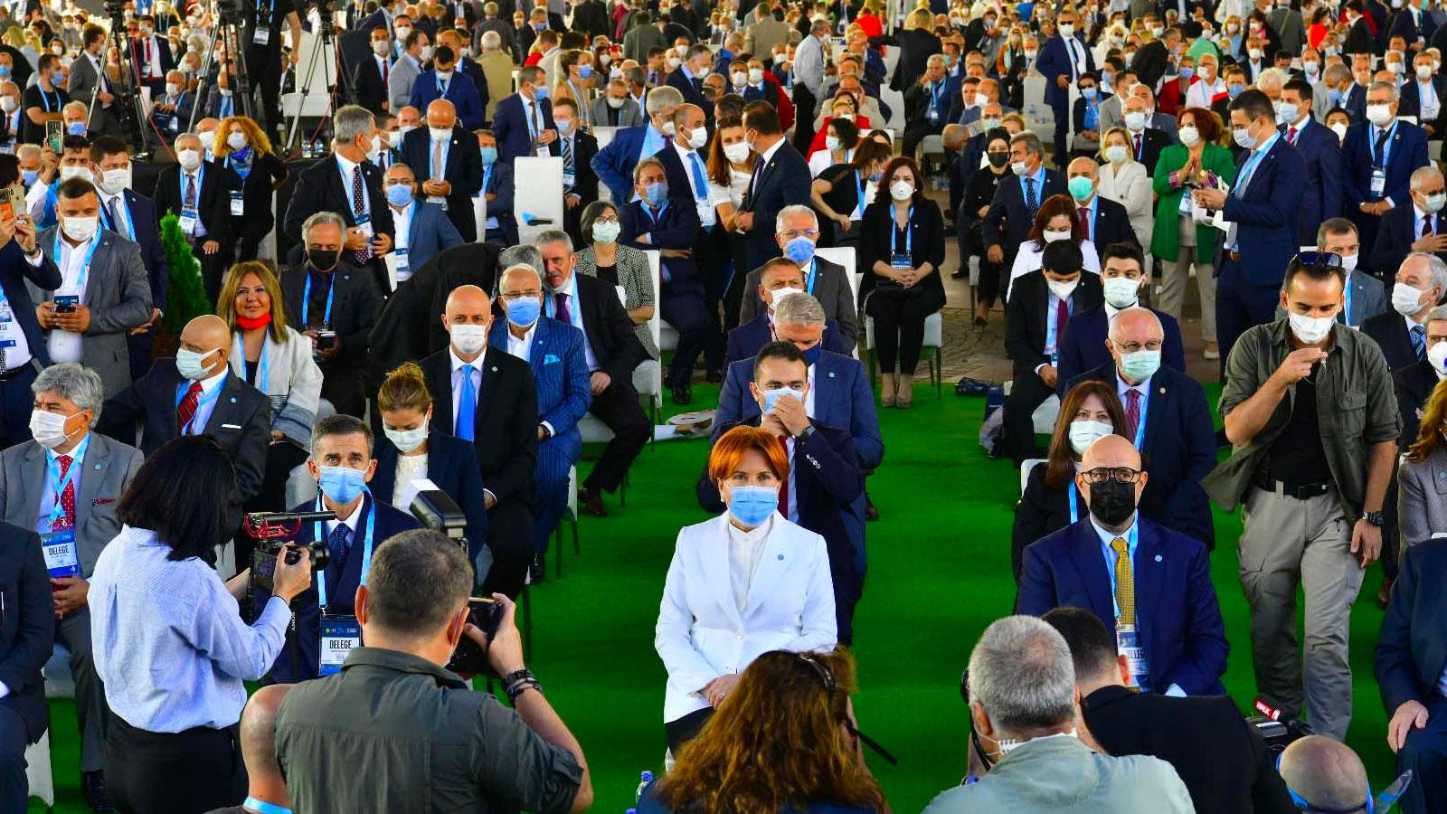 İYİ Parti Genel Sekreteri Uğur Poyraz: Birileri düğmeye bastı