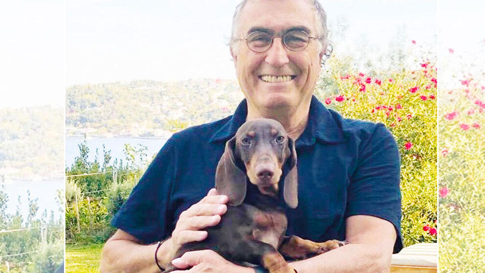 Ertuğrul Özkök, Hasan Cemal'in fotoğrafını paylaştı: Türk medyasında ilk defa Hasan Abi’yi kucağında bir köpekle görüyorsunuz...