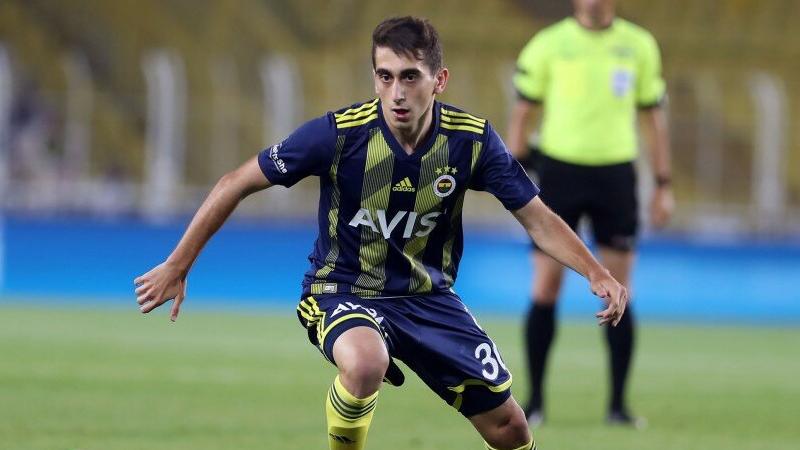 Fenerbahçe'de Ömer Faruk Beyaz kadro dışı bırakıldı