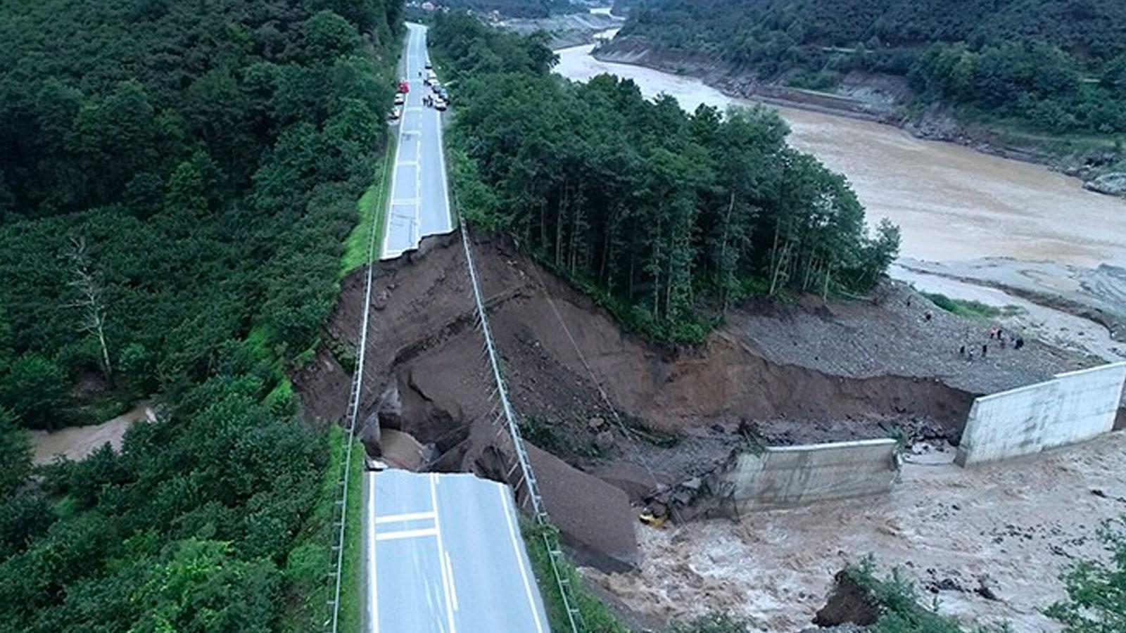 Karayolları Genel Müdürlüğü’nden Giresun’daki selde yıkılan yollar ve 8 köprünün onarımı için 170 milyon liralık ihale