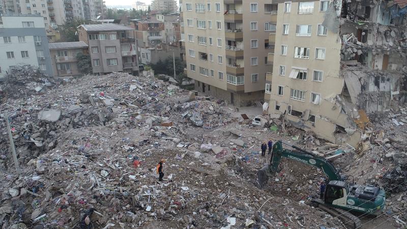 Sözcü yazarı Yılmaz Özdil: Türkiye bir haftadır ağlıyor, ulusal yas ilan edilmiyor; Bedevi olmadığımız için değerimizin olmadığını biliyoruz