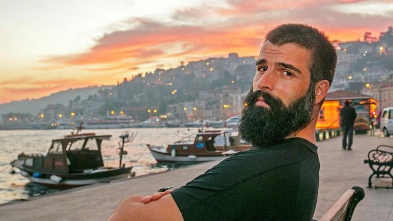 Mehmet Akif Alakurt takipçisini ölümle tehdit etti!