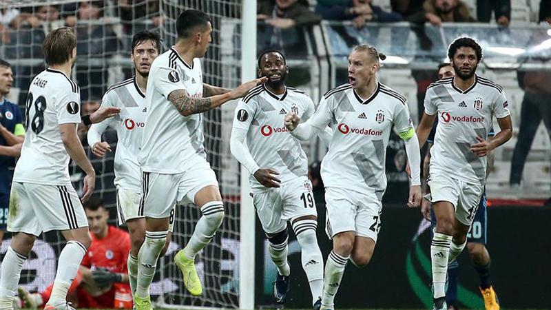 Beşiktaş Başakşehir maçı öncesi gözler 3 ismin Koronavirüs testinde