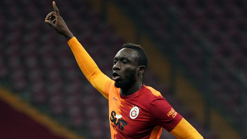 Galatasaraylı Mbaye Diagne, "kural dışı hareket" gerekçesiyle PFDK'ya sevk edildi