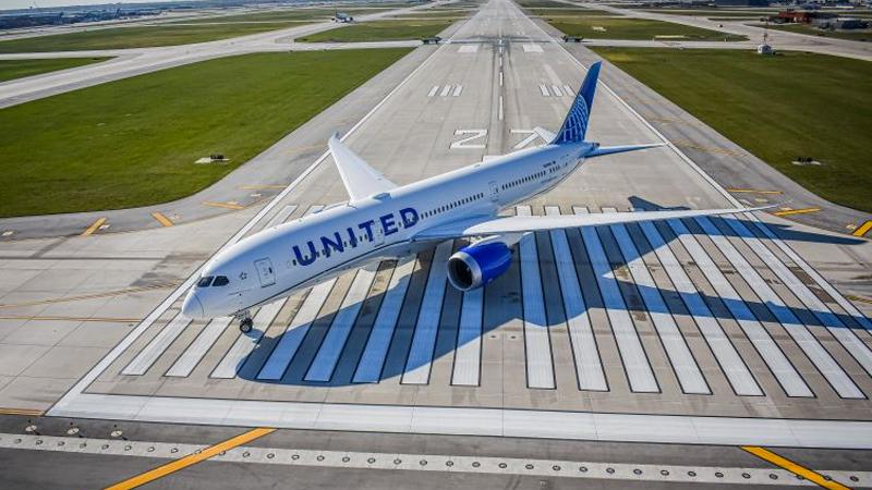 Havayolu şirketi United Airlines, Covid aşısı olmayan yaklaşık 600 çalışanını işten çıkarmaya hazırlanıyor