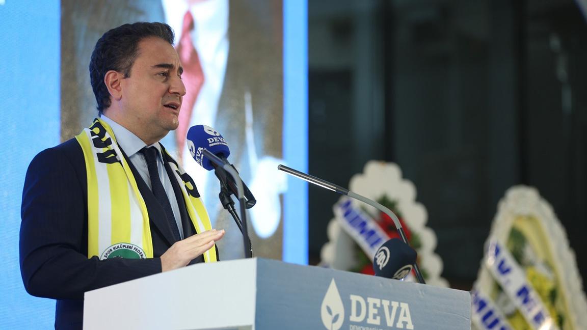 Babacan: Önce küçüğün de küçüğü ortağı gemiden indirin