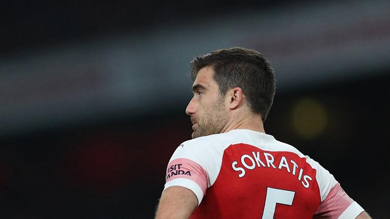 Fenerbahçe'nin istediği Sokratis'e Lazio da talip oldu