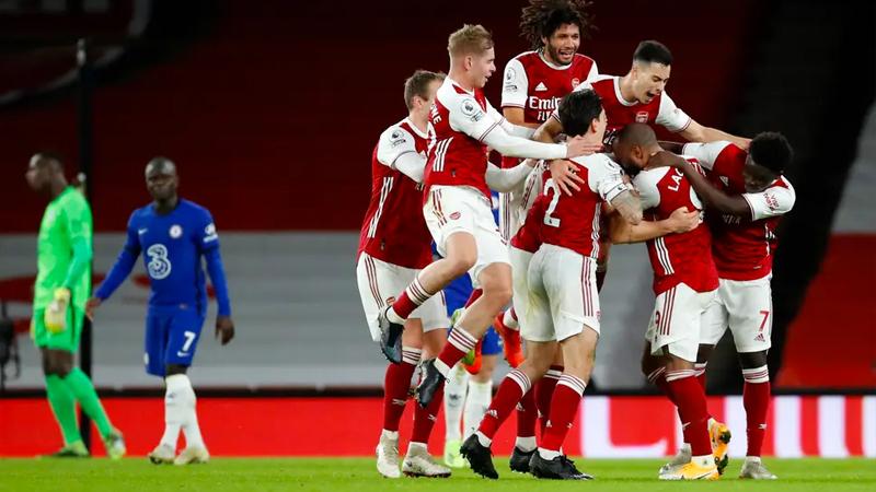 Arsenal, kötü gidişe Chelsea karşısında dur dedi