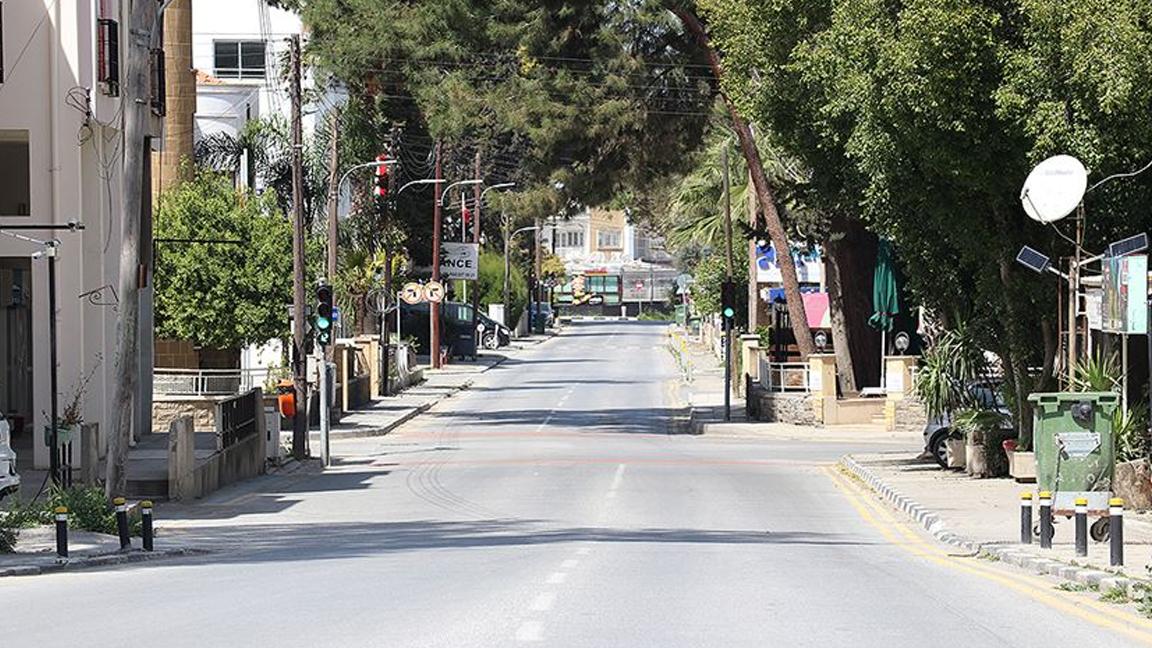 KKTC, Koronavirüs nedeniyle yarından itibaren tam kapanmaya gidiyor 