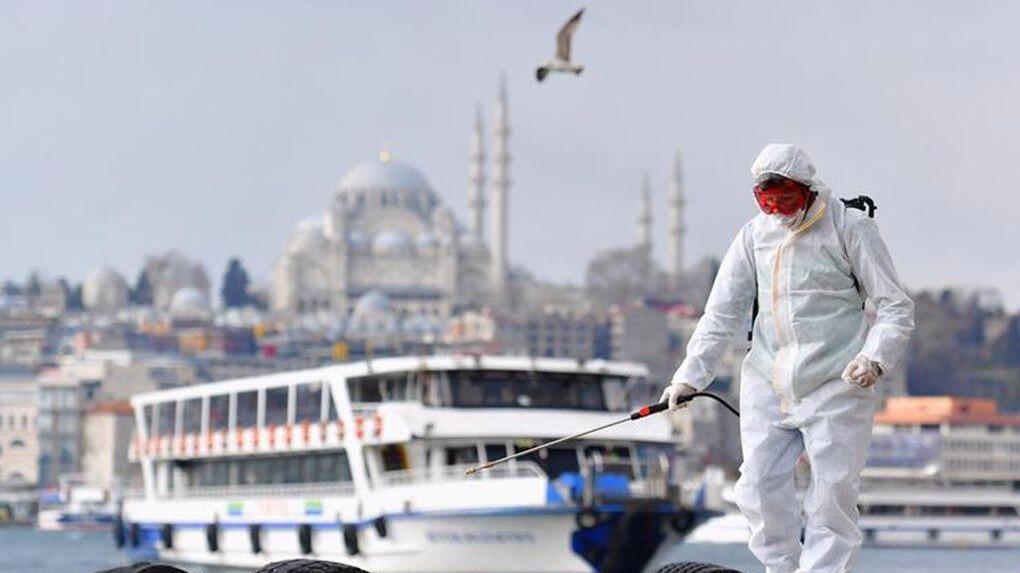 Prof. Müftüoğlu: Alınan son önlemler, vaka sayılarını azaltmaya yetmeyecek; 'tam kapanma'ya yakın yeni önlemlerle desteklenmesi gerekiyor