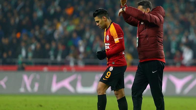 Galatasaray'da Falcao ile yollar ayrılıyor